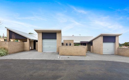 FREWVILLE 7 APARTMENT